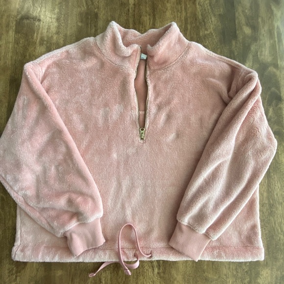 Old Navy Sweaters - Old Navy Pink Teddy/Fleece Pullover